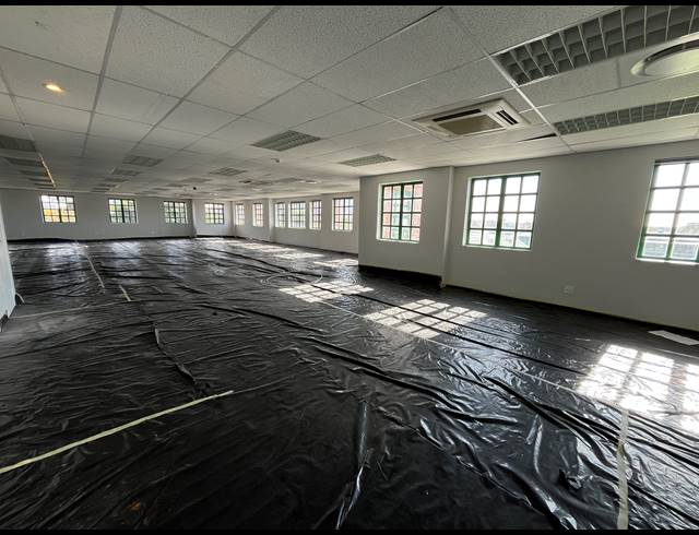 362M² OFFICE TO LET IN CLAREMONT